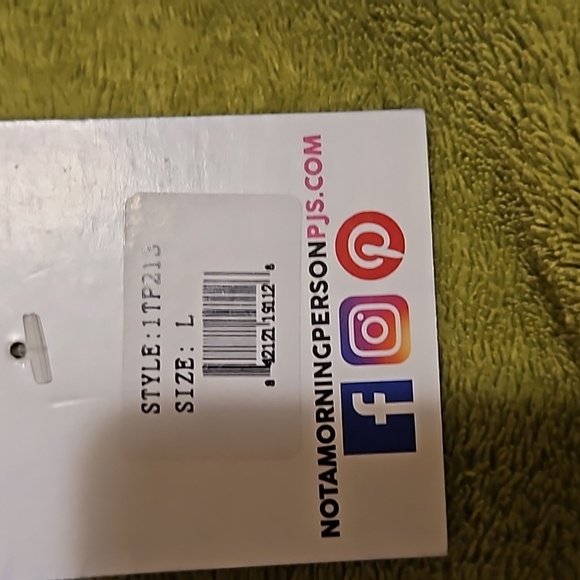 3 Holiday Juniors Top Red Sequin What The Elf? A Little Nice A Lot Of Naughty L - Picture 8 of 12